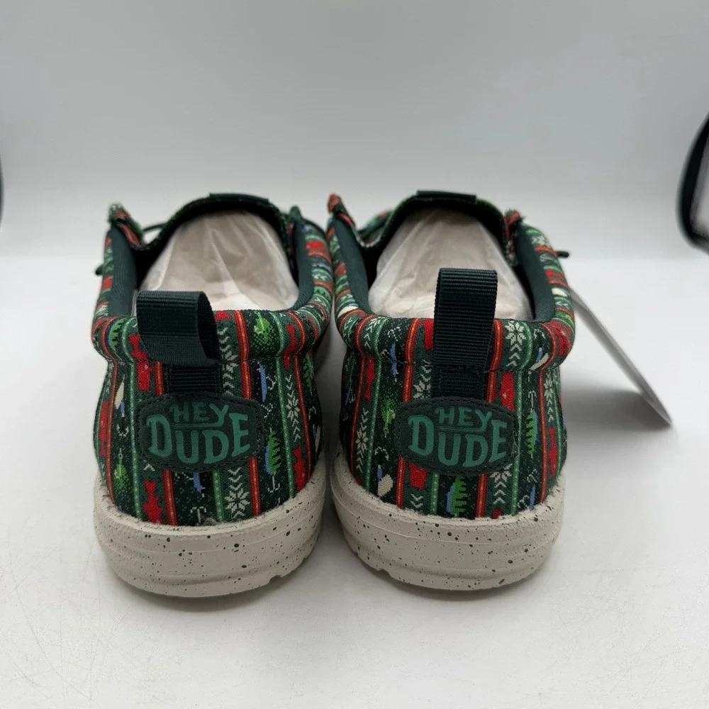 Hey Dude Wally Fishmas Sweater Shoes Mens Sz 10 Pine Green/Red Christmas Slip On